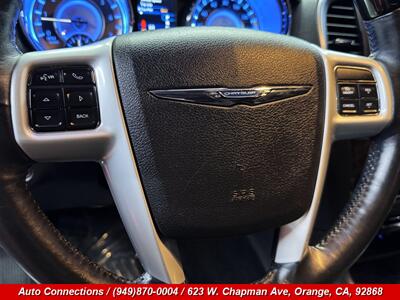 2014 Chrysler 300C - Photo 11 - Orange, CA 92868