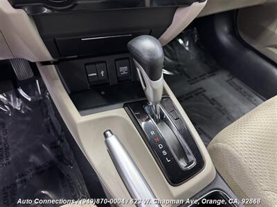 2015 Honda Civic Hybrid   - Photo 14 - Orange, CA 92868