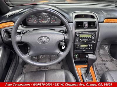2002 Toyota Camry SLE V6   - Photo 17 - Orange, CA 92868