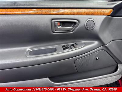 2002 Toyota Camry SLE V6   - Photo 23 - Orange, CA 92868