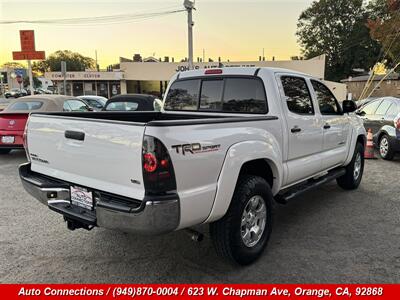 2015 Toyota Tacoma V6   - Photo 3 - Orange, CA 92868
