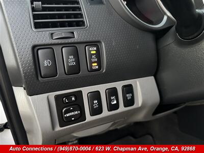 2015 Toyota Tacoma V6   - Photo 20 - Orange, CA 92868