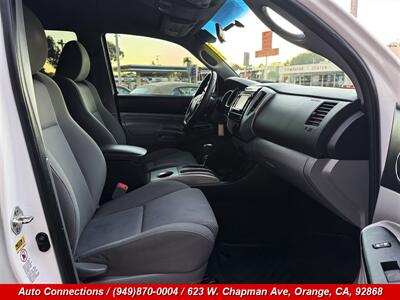 2015 Toyota Tacoma V6   - Photo 7 - Orange, CA 92868