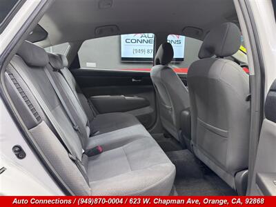 2009 Toyota Prius   - Photo 8 - Orange, CA 92868