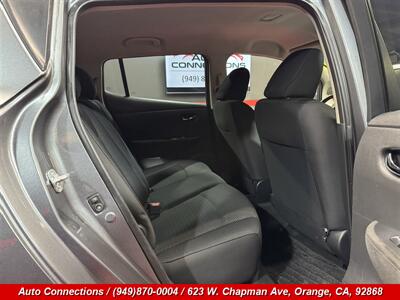 2014 Nissan LEAF S   - Photo 8 - Orange, CA 92868