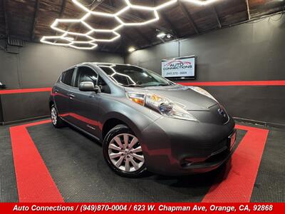 2014 Nissan LEAF S   - Photo 1 - Orange, CA 92868