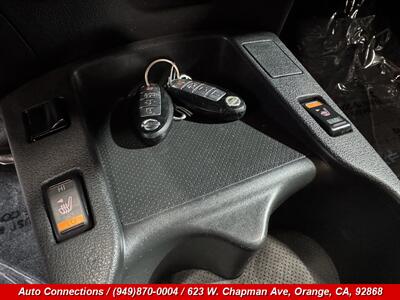 2014 Nissan LEAF S   - Photo 15 - Orange, CA 92868