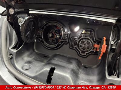 2014 Nissan LEAF S   - Photo 25 - Orange, CA 92868