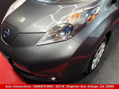 2014 Nissan LEAF S   - Photo 27 - Orange, CA 92868