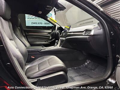 2019 Honda Accord Sport   - Photo 7 - Orange, CA 92868