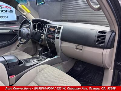 2007 Toyota 4Runner SR5   - Photo 10 - Orange, CA 92868