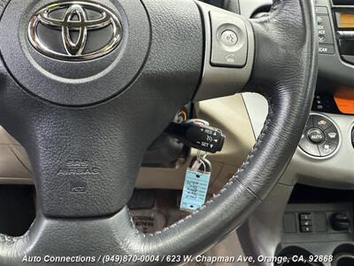 2007 Toyota RAV4 Limited   - Photo 15 - Orange, CA 92868