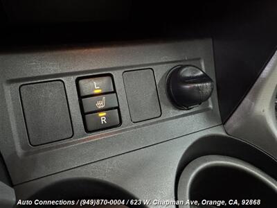 2007 Toyota RAV4 Limited   - Photo 19 - Orange, CA 92868