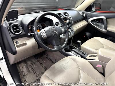 2007 Toyota RAV4 Limited   - Photo 11 - Orange, CA 92868