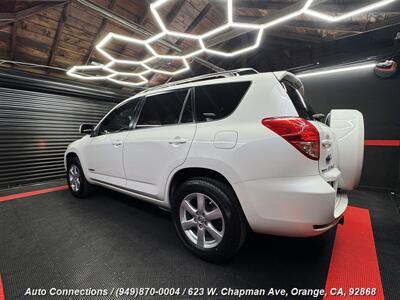 2007 Toyota RAV4 Limited   - Photo 4 - Orange, CA 92868