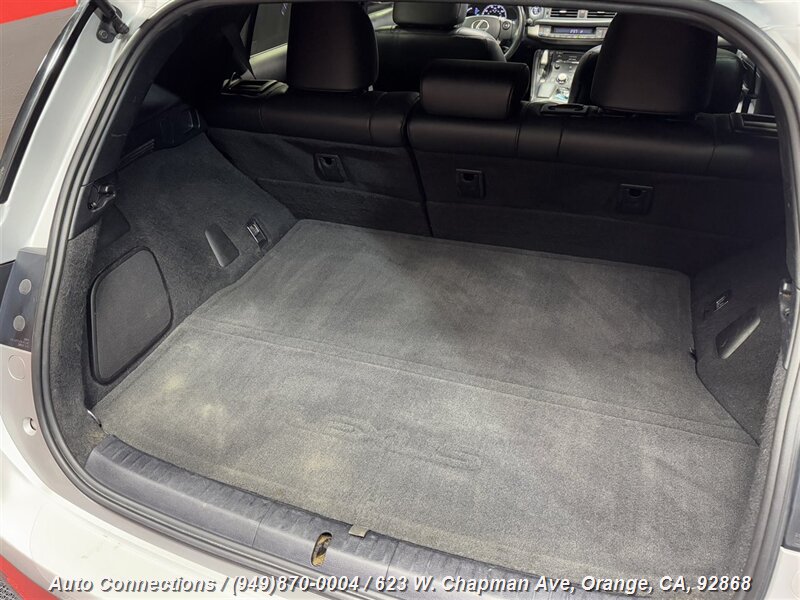 2015 Lexus CT Base photo 33