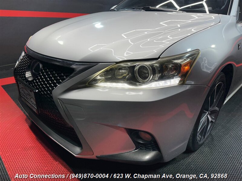 2015 Lexus CT Base photo 39