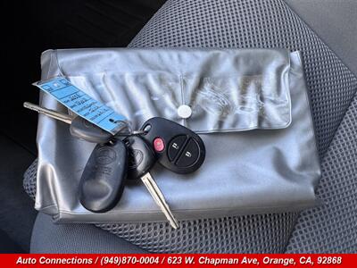 2006 Toyota Tacoma PreRunner V6   - Photo 19 - Orange, CA 92868
