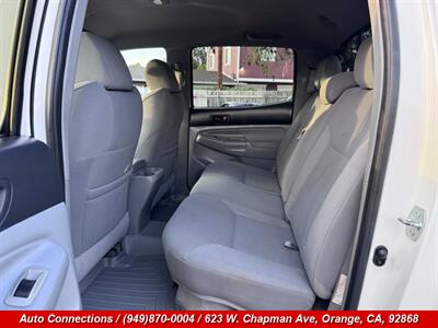 2006 Toyota Tacoma PreRunner V6   - Photo 9 - Orange, CA 92868