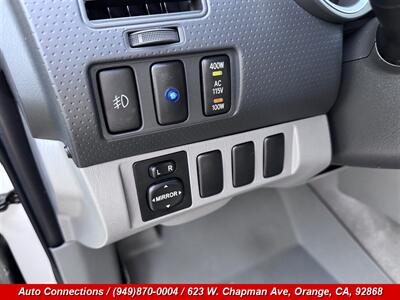 2006 Toyota Tacoma PreRunner V6   - Photo 17 - Orange, CA 92868