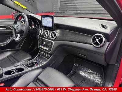 2018 Mercedes-Benz GLA GLA 250   - Photo 10 - Orange, CA 92868