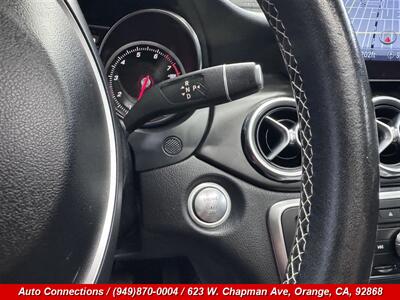 2018 Mercedes-Benz GLA GLA 250   - Photo 15 - Orange, CA 92868