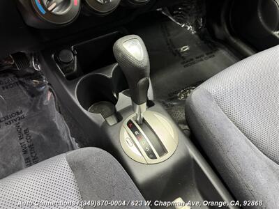 2008 Honda Fit Sport   - Photo 16 - Orange, CA 92868