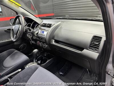 2008 Honda Fit Sport   - Photo 10 - Orange, CA 92868