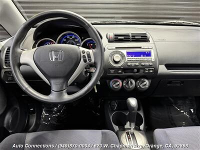 2008 Honda Fit Sport   - Photo 12 - Orange, CA 92868
