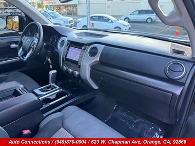 2014 Toyota Tundra SR5   - Photo 10 - Orange, CA 92868