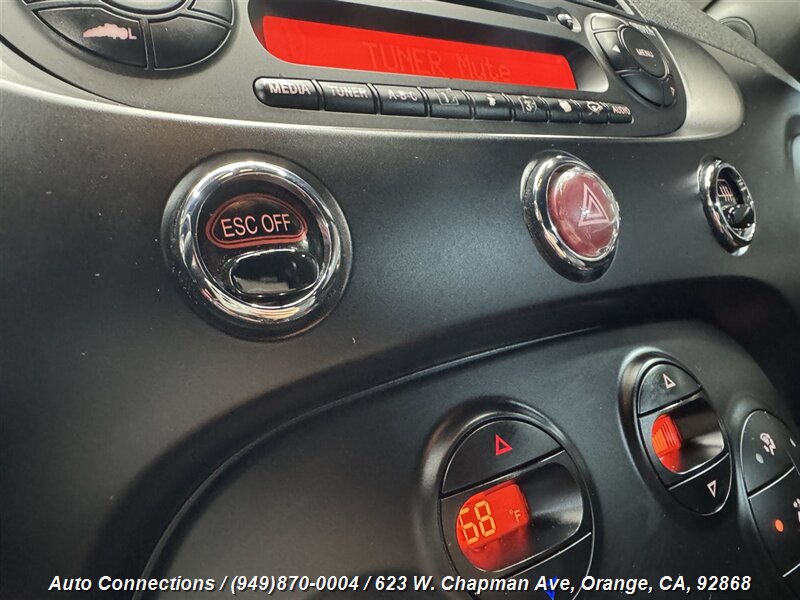 2014 FIAT 500e Battery Electric photo 19