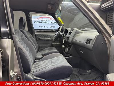 1999 Toyota RAV4 - Photo 7 - Orange, CA 92868