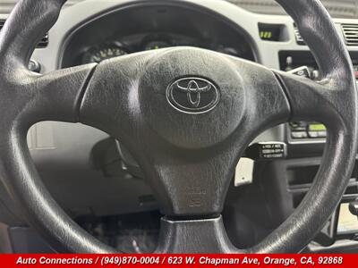 1999 Toyota RAV4 - Photo 13 - Orange, CA 92868