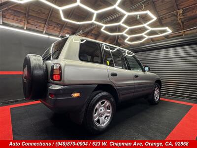 1999 Toyota RAV4 - Photo 3 - Orange, CA 92868