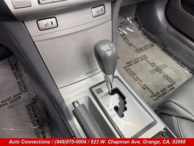2007 Toyota Camry SLE V6 - Photo 18 - Orange, CA 92868