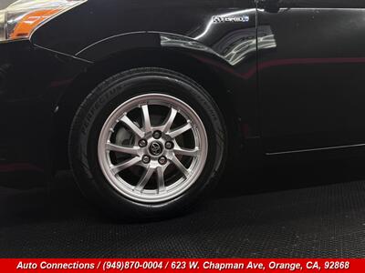 2014 Toyota Prius v Two   - Photo 28 - Orange, CA 92868
