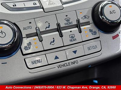 2012 Chevrolet Equinox LTZ   - Photo 15 - Orange, CA 92868