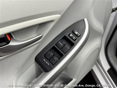 2013 Toyota Prius Two   - Photo 21 - Orange, CA 92868