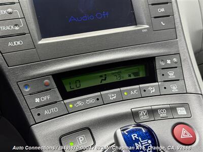2013 Toyota Prius Two   - Photo 16 - Orange, CA 92868