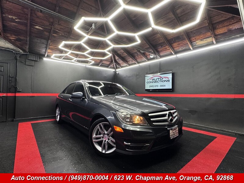 2013 Mercedes-Benz C 250 Sport   - Photo 1 - Orange, CA 92868