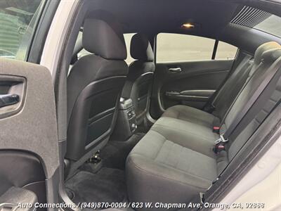 2013 Dodge Charger SE   - Photo 9 - Orange, CA 92868