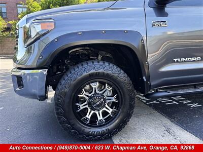 2017 Toyota Tundra SR5   - Photo 31 - Orange, CA 92868