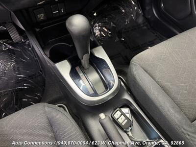 2015 Honda Fit EX   - Photo 14 - Orange, CA 92868