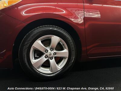 2012 Toyota Sienna LE 8-Passenger   - Photo 32 - Orange, CA 92868