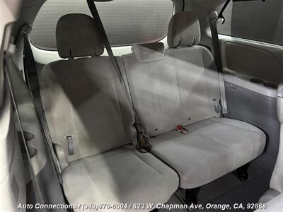 2012 Toyota Sienna LE 8-Passenger   - Photo 10 - Orange, CA 92868