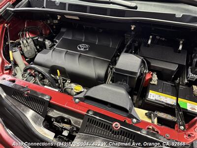 2012 Toyota Sienna LE 8-Passenger   - Photo 29 - Orange, CA 92868