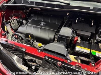 2012 Toyota Sienna LE 8-Passenger   - Photo 29 - Orange, CA 92868