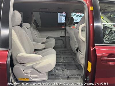 2012 Toyota Sienna LE 8-Passenger   - Photo 8 - Orange, CA 92868
