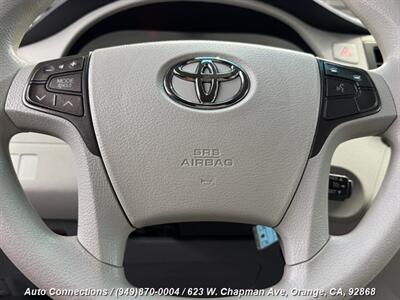 2012 Toyota Sienna LE 8-Passenger   - Photo 15 - Orange, CA 92868