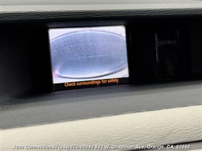 2012 Toyota Sienna LE 8-Passenger   - Photo 19 - Orange, CA 92868